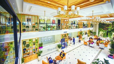 老塑料廠華麗轉(zhuǎn)型文創(chuàng)園區(qū) 20多家企業(yè)陸續(xù)入駐